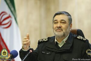 مردم با غیرت سیستان و بلوچستان در برهه‌های مختلف تاریخ علاقه خود را به نظام نشان داده‌اند/ اتحاد اهل تشیع و تسنن دشمنان را عصبانی کرده است/ جان برکفان انتظامی در راه دفاع از جان، مال و ناموس مردم روز و شب نمی شناسند