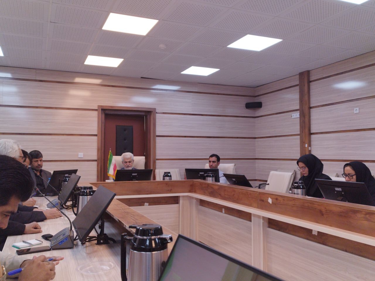 نگرانی های زیادی در خصوص تامین دارو، شیرخشک و تجهیزات پزشکی وجود دارد/ مهاجرت گسترده جامعه پزشکی